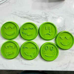 Pampered Chef emoji cookie cutters